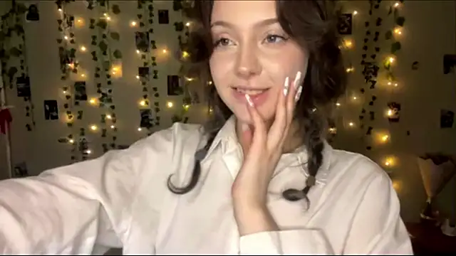 XXX chat uživo modela yanashowsy