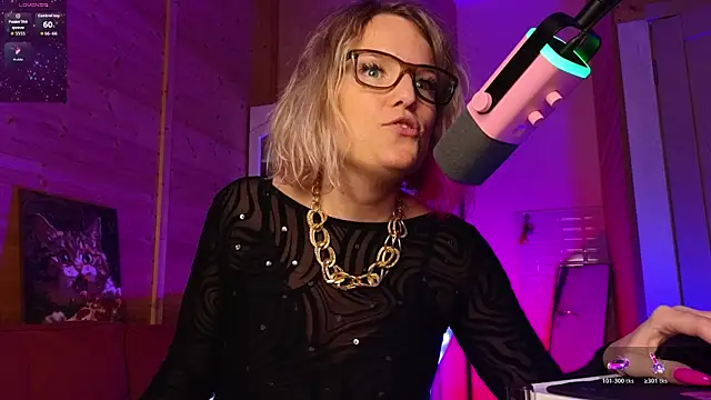 צ'אט XXX בשידור חי של Lady_Shine