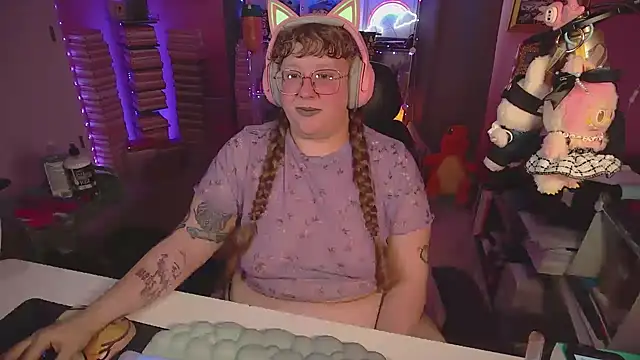 FatVeronican Live XXX chat