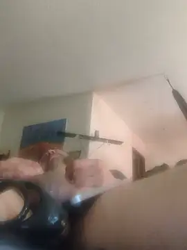 Fuckboyguyman's Live XXX Chat