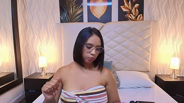 Amberr_Greyy's Live XXX Chat