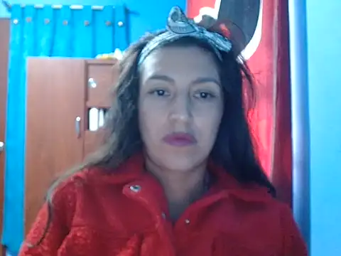 SarahFriendly Adlı Modelin Canlı XXX Sohbeti