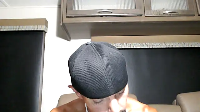Chat XXX en directo de ThickD2C