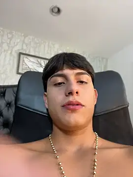 Lander_Cruz Live XXX Chat