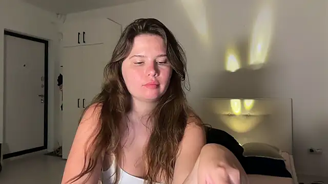 PonyChika Chat XXX live