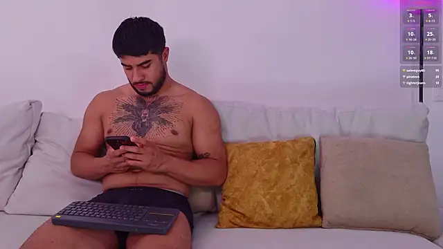 dylanspencer28's Live XXX Chat