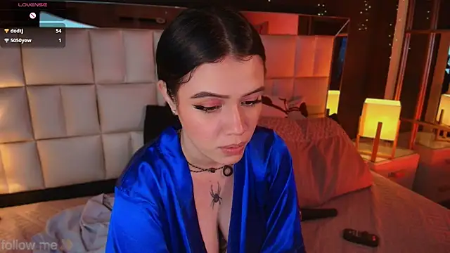emmy_wattsoon Chat XXX in diretta