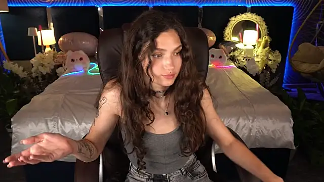 BabyFlowerr – Live XXX-chat
