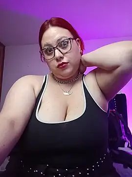 Blair_Elliss Adlı Modelin Canlı XXX Sohbeti