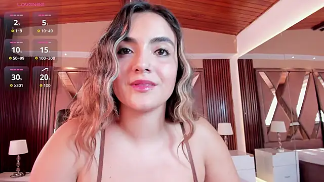 IsabellaaJoness' Live XXX Chat