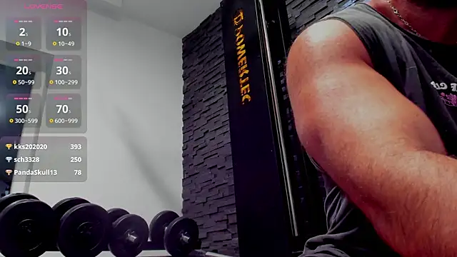 Chatroom XXX en direct de David_Big_Daddy