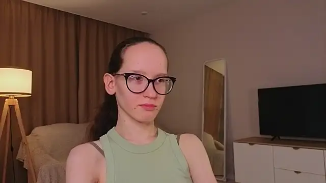 צ'אט XXX בשידור חי של BettyBrowni