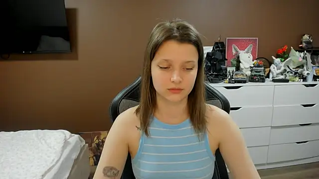 XXX chat uživo modela SoniNesti