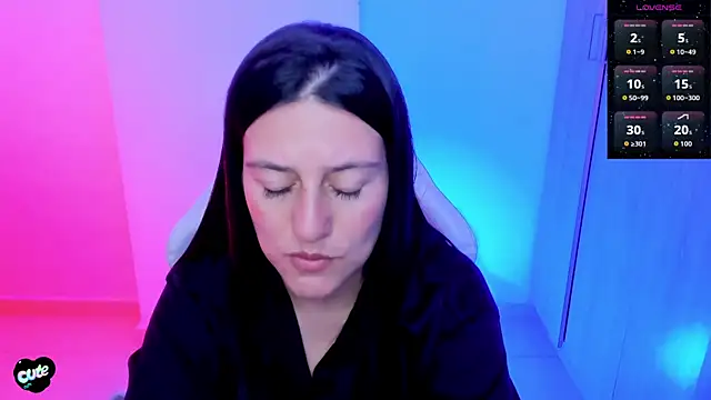 Saskyaa Live XXX-Chat