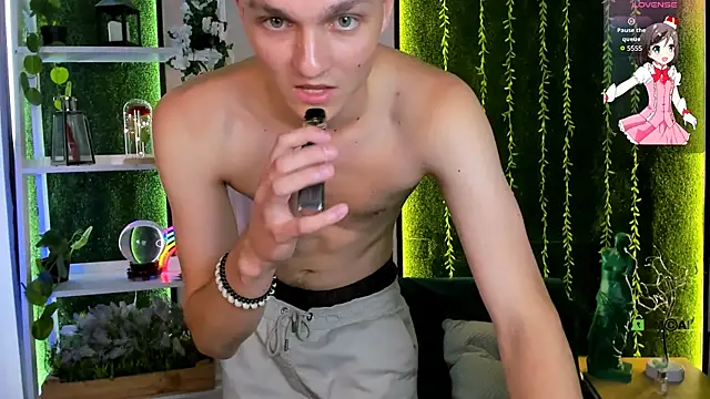 Živý XXX chat john_lik