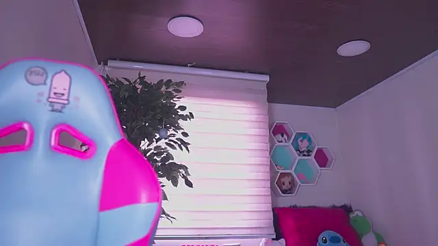 Rebecah_1 live XXX chat