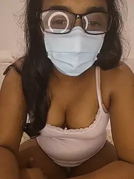sexybolegirl Adlı Modelin Canlı XXX Sohbeti