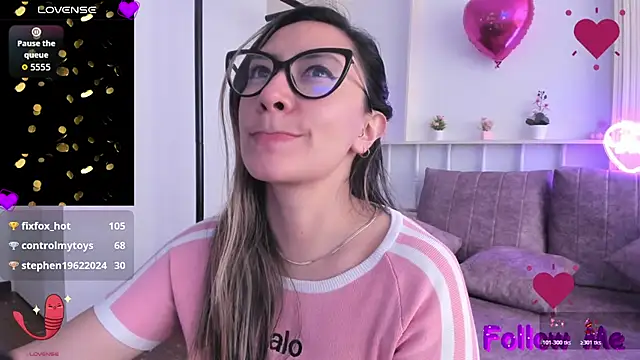צ'אט XXX בשידור חי של VelvetMouth_