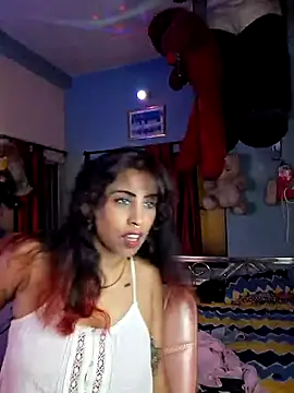 Poisonou5 Chat XXX in diretta