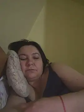צ'אט XXX בשידור חי של EmmaEmmy40