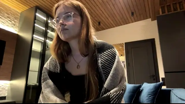NikaLicka's Live XXX Chat