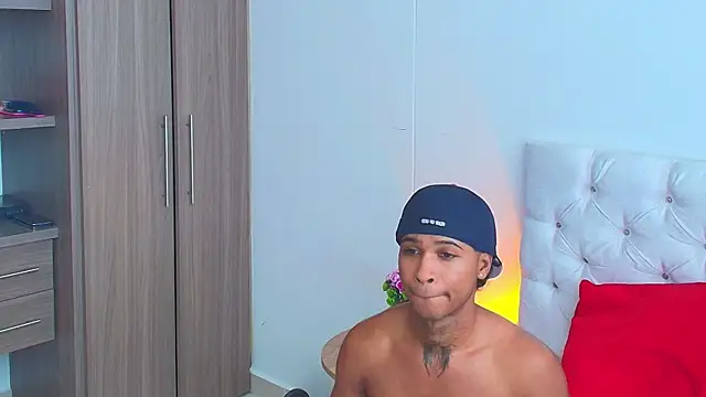 cassian_gold Pertunjukan Webcam