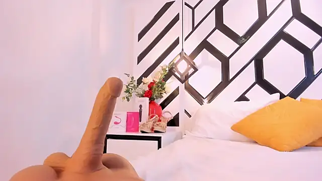 VictoriaKroft élő XXX-chatje
