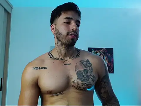 Jacobb_Phoenix Chat XXX live