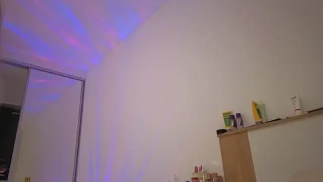 Lolykush élő XXX-chatje