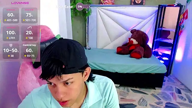 Top_and_bottom live XXX chat