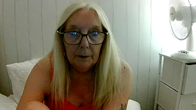 XXX chat uživo modela Chanel-56