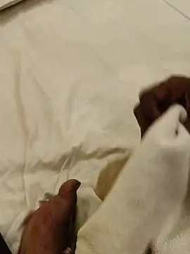 Desi_Vibes143 网络视讯表演