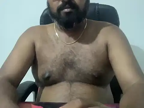 incestfukcerr Webcam Show