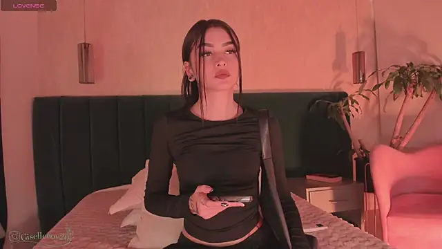Chat XXX en directo de Giselle_royy