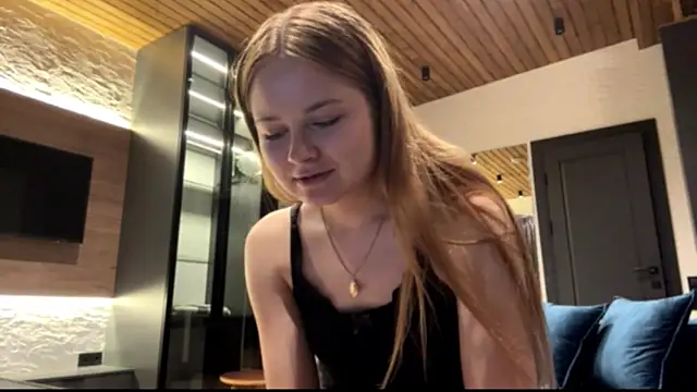 NikaLicka XXX чат на живо