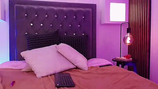 Chat XXX en directo de KimSensual_