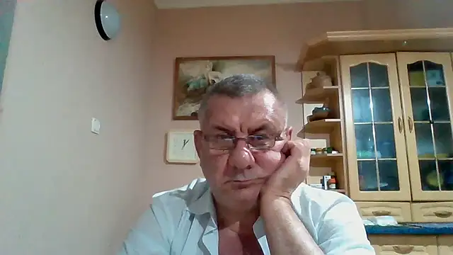 machomale3's Live XXX Chat
