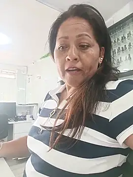 katialatimaecha Chat XXX live