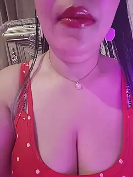Chat XXX en directo de Doodqueen