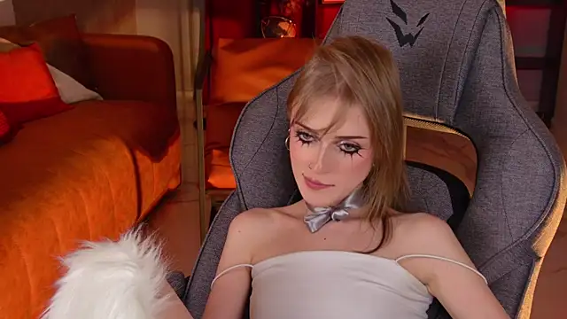 XXX chat uživo modela KiraMontoya