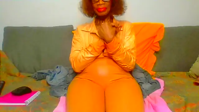 ModelZoee Adlı Modelin Canlı XXX Sohbeti