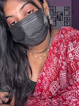 miss_eyekiller12 Adlı Modelin Canlı XXX Sohbeti
