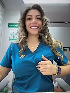 alicee16 Chat XXX in diretta