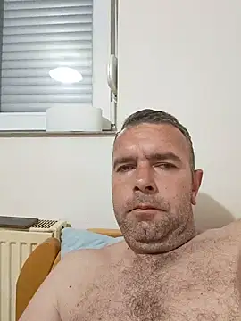Chat +18 de Alenride ao vivo