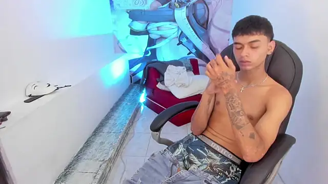 Онлайн чат XXX Tyger_Boyy