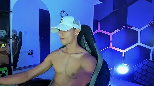 MaxiimoRomano_ 现场XXX聊天