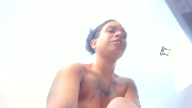 Chat +18 de rave_connor ao vivo