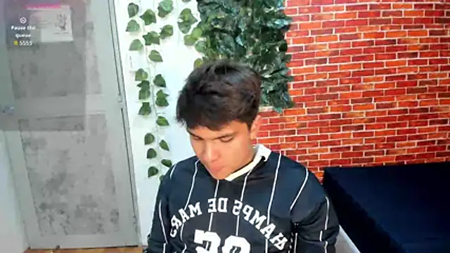 Thiago_Kozak Шоу с уебкамера