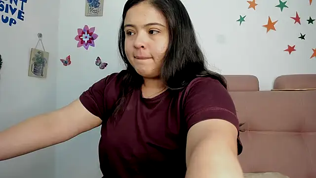 צ'אט XXX בשידור חי של lizzie_c