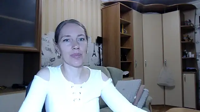 Javelinka Live XXX-chat